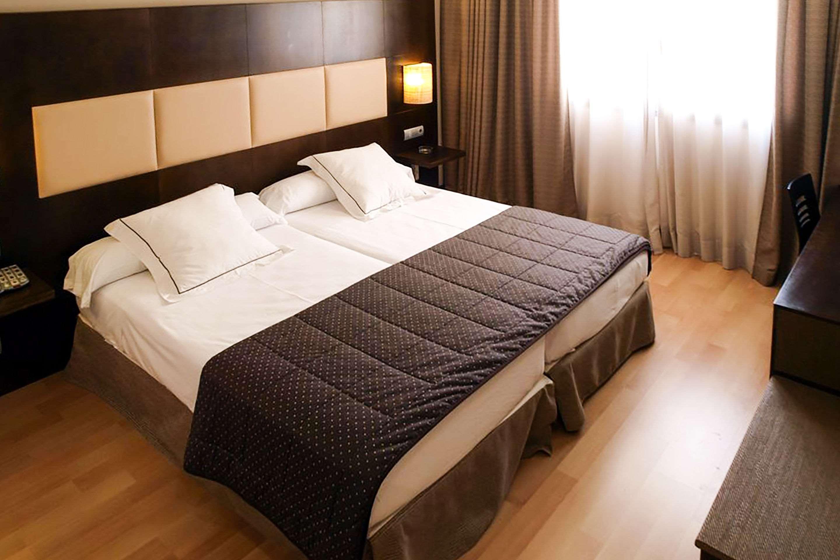Sercotel Cuatro Postes 4* Ávila